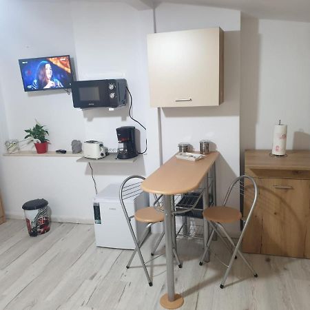 Lucky Residence Astra 1 Braşov Buitenkant foto